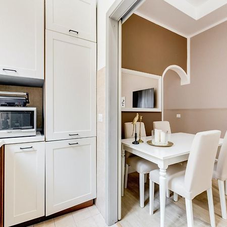 Stone Ridge Estates Premium Apartments Milan Bagian luar foto