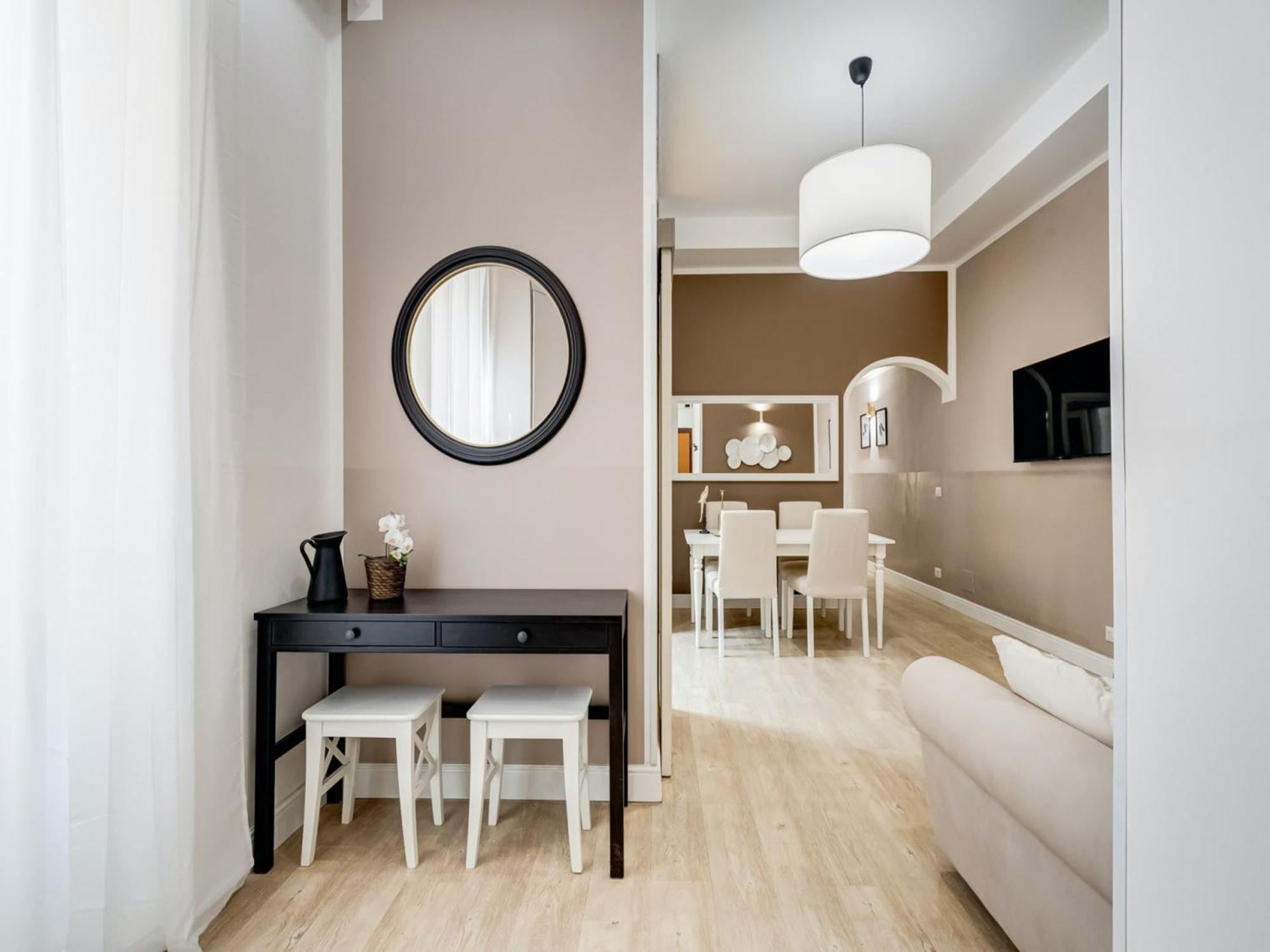 Stone Ridge Estates Premium Apartments Milan Bagian luar foto